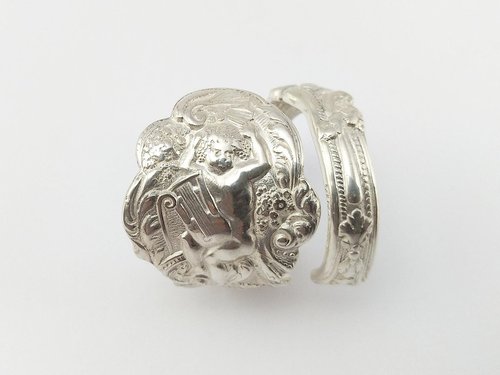 Silver Ring Versailles